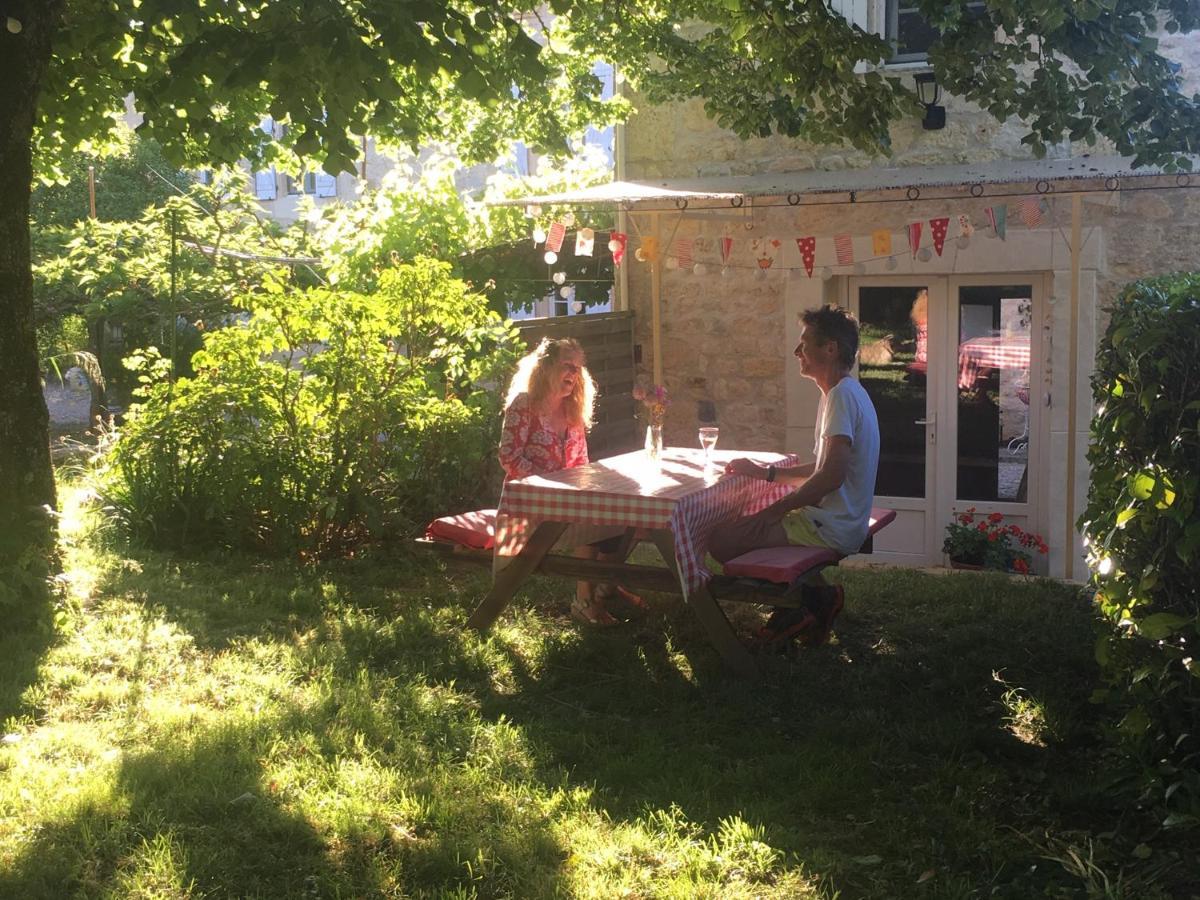 Puechblanc Et D'hote Dans Le Triangle D'or Gaillac-albi-cordes Sur Ciel Country house