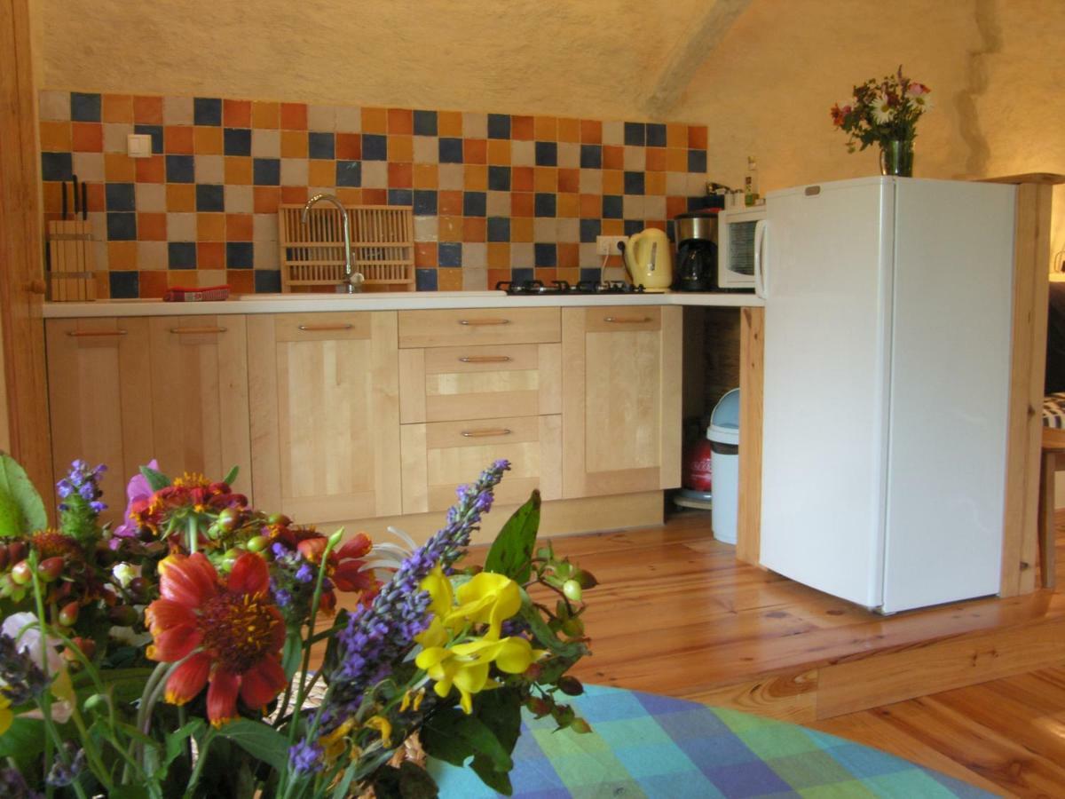 Puechblanc Et D'hote Dans Le Triangle D'or Gaillac-albi-cordes Sur Ciel Country house